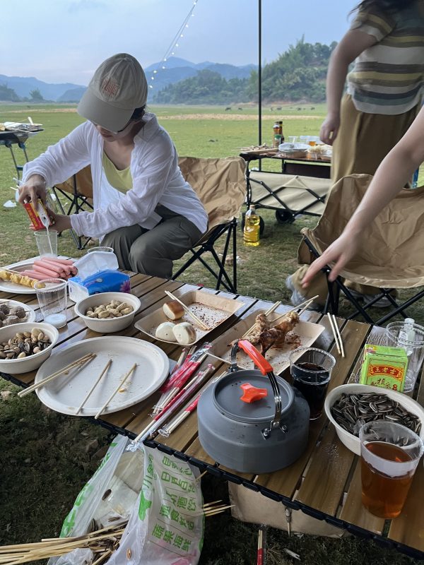 边吃边烤