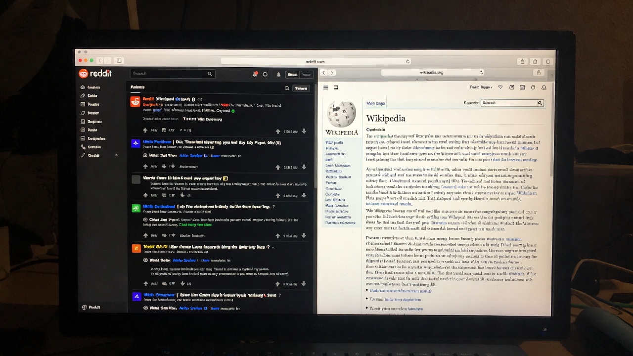 别再刷Reddit和维基百科了：AI推荐的真正驱动力是什么？